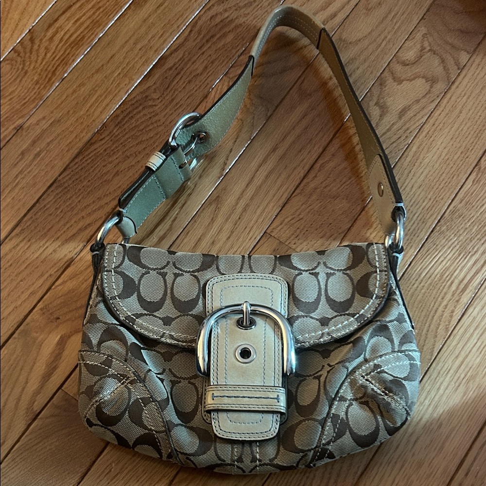 VINTAGE AUTHENTIC Coach sage green monogram shoulder bag